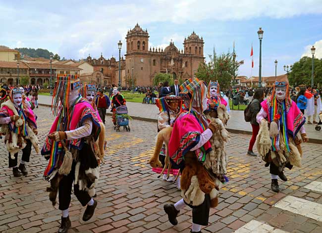 Main square of Cusco Peru showing Plaza de Armas with colonial arcades, cathedral, churches, and vibrant Andean city atmosphere, Cusco Altitude Sickness